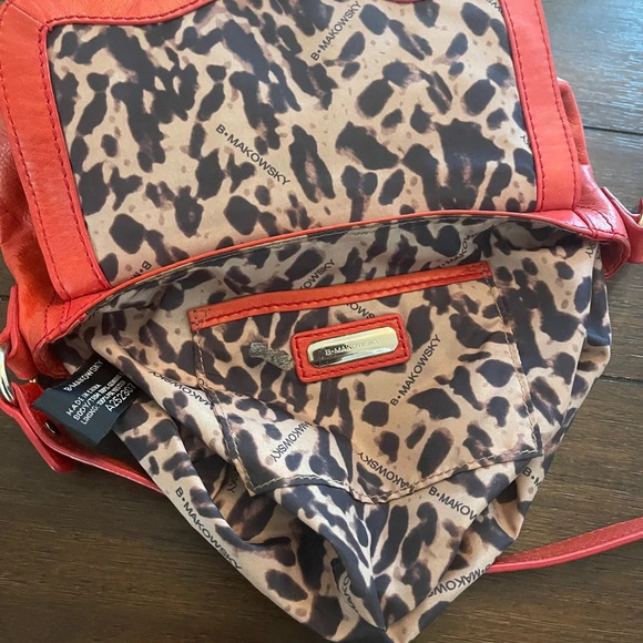 B. Makowsky cross body bag - Picture 3 of 13